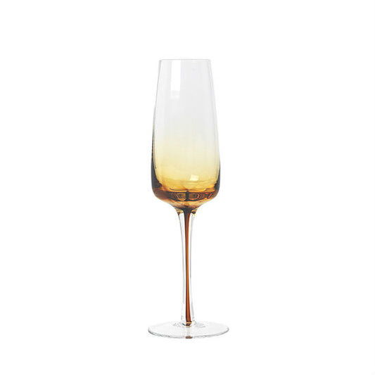 Broste Copenhagen – Bernsteinfarbenes Champagnerglas, 2er-Set