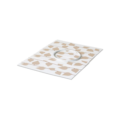 Jurianne Matter – Zweigblätter in zartem Beige