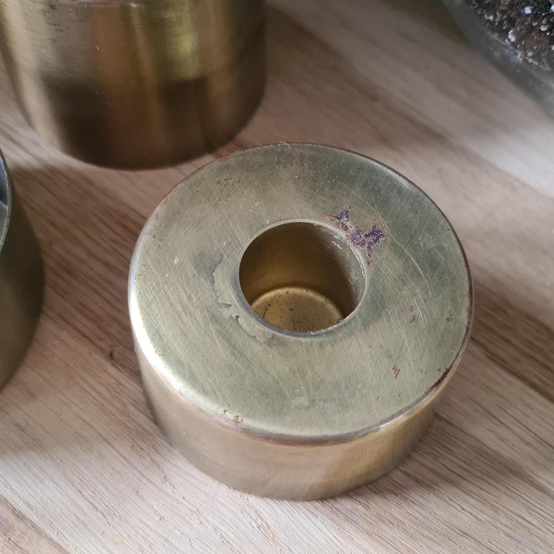 Messing-Kerzenständer-Set, 3-teilig (beschädigt)